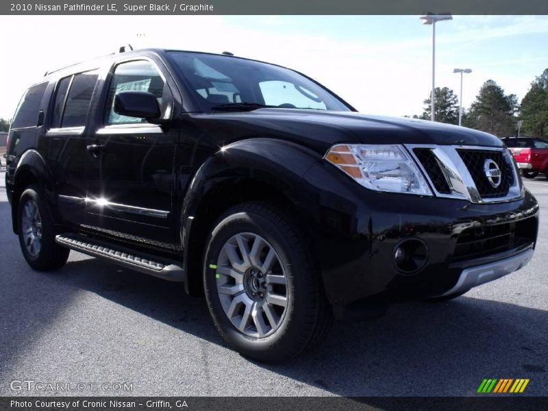 Super Black / Graphite 2010 Nissan Pathfinder LE