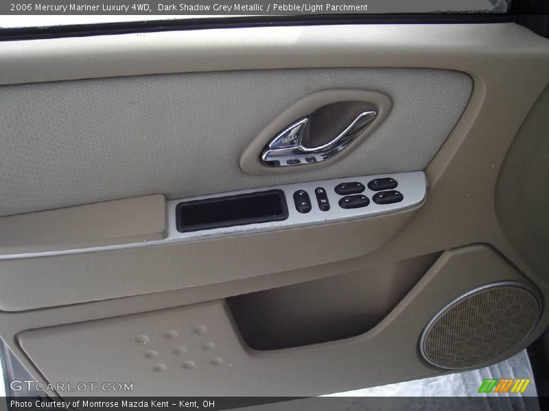 Dark Shadow Grey Metallic / Pebble/Light Parchment 2006 Mercury Mariner Luxury 4WD