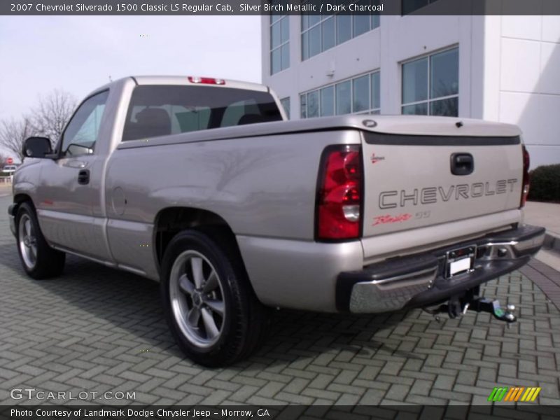 Silver Birch Metallic / Dark Charcoal 2007 Chevrolet Silverado 1500 Classic LS Regular Cab