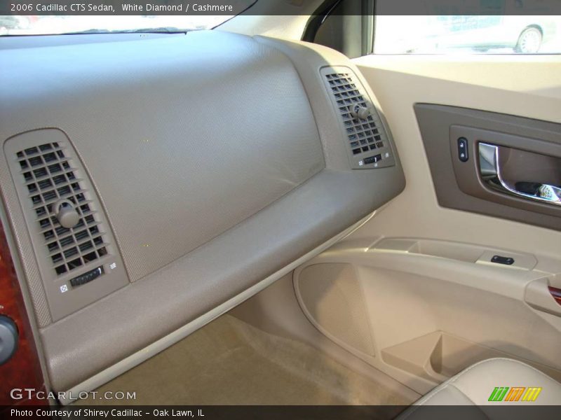 White Diamond / Cashmere 2006 Cadillac CTS Sedan