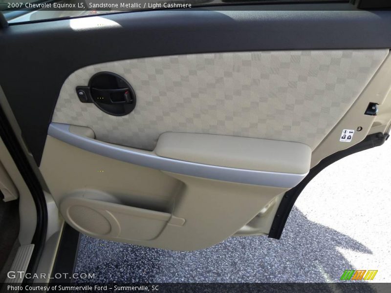 Sandstone Metallic / Light Cashmere 2007 Chevrolet Equinox LS