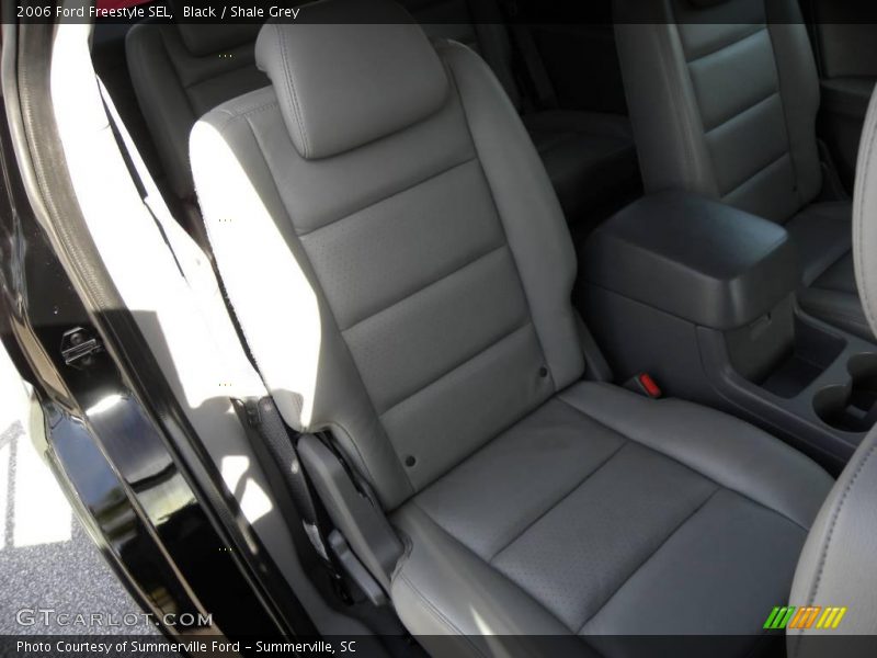 Black / Shale Grey 2006 Ford Freestyle SEL