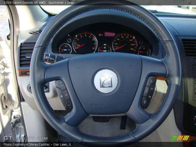Quicksilver / Gray 2009 Saturn Outlook XR AWD