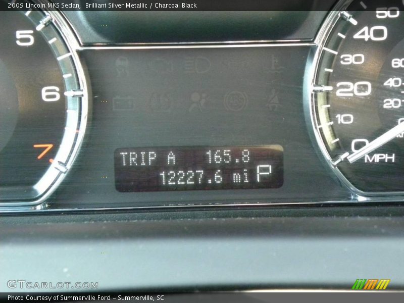 Brilliant Silver Metallic / Charcoal Black 2009 Lincoln MKS Sedan