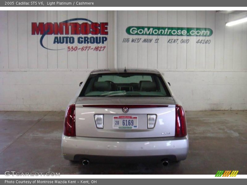 Light Platinum / Cashmere 2005 Cadillac STS V6