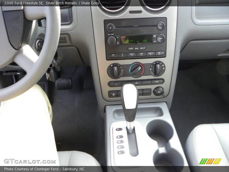 Silver Birch Metallic / Shale Grey 2006 Ford Freestyle SE