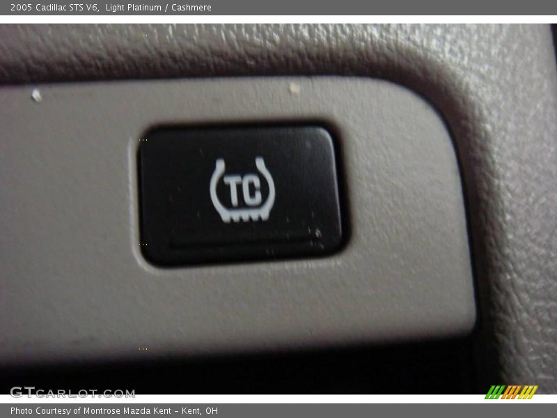 Light Platinum / Cashmere 2005 Cadillac STS V6