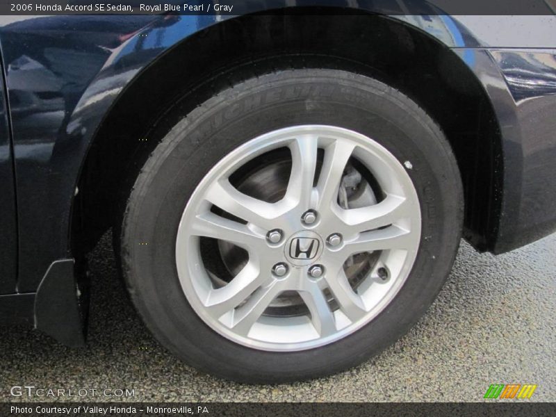 Royal Blue Pearl / Gray 2006 Honda Accord SE Sedan