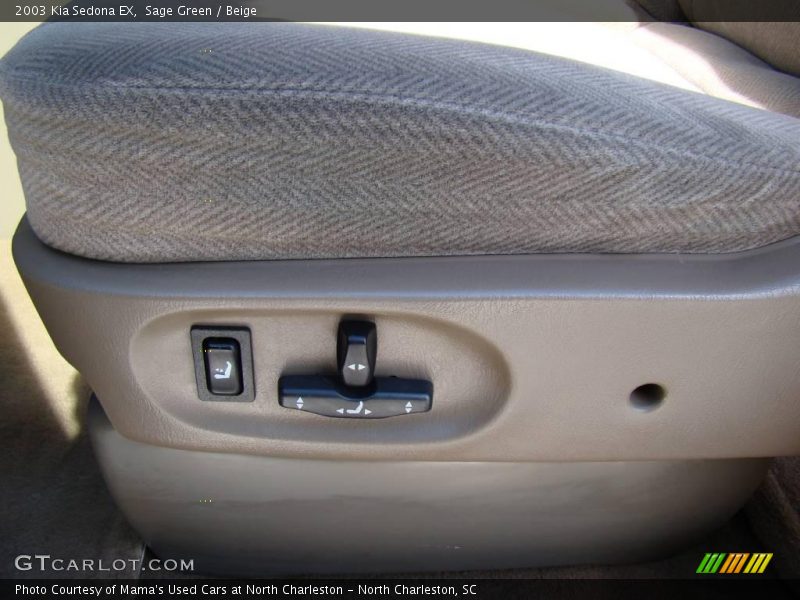 Sage Green / Beige 2003 Kia Sedona EX