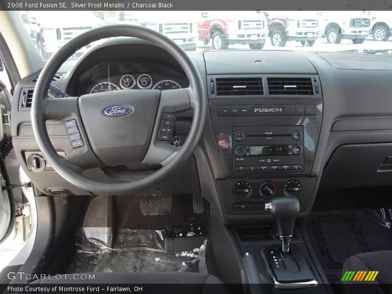 Silver Frost Metallic / Charcoal Black 2006 Ford Fusion SE