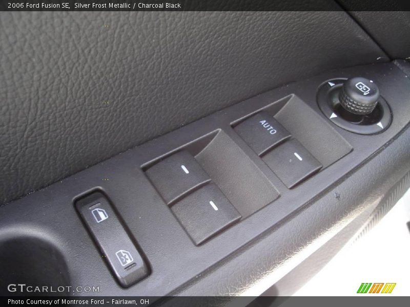Silver Frost Metallic / Charcoal Black 2006 Ford Fusion SE