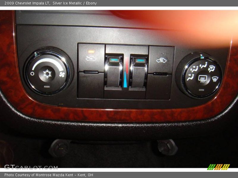 Silver Ice Metallic / Ebony 2009 Chevrolet Impala LT