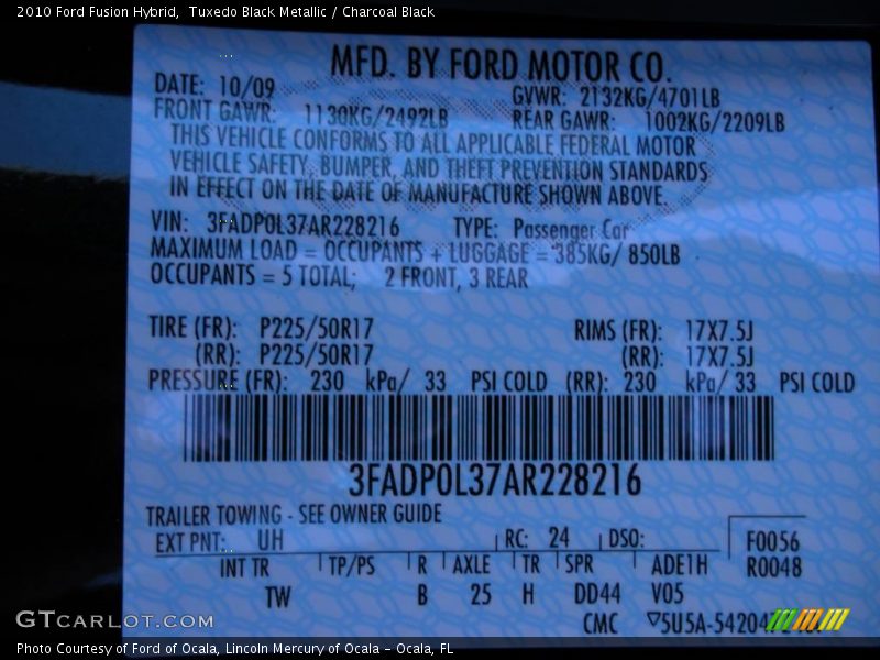 Tuxedo Black Metallic / Charcoal Black 2010 Ford Fusion Hybrid