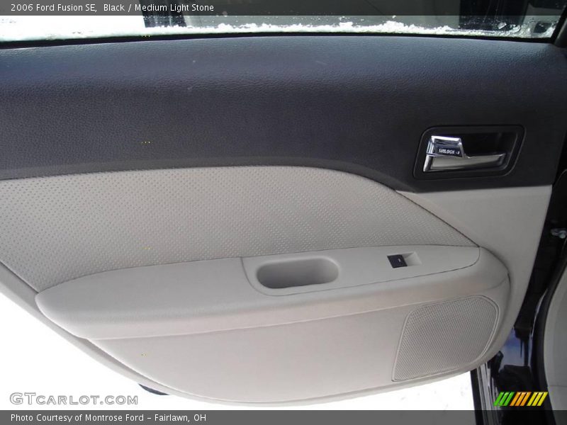 Black / Medium Light Stone 2006 Ford Fusion SE