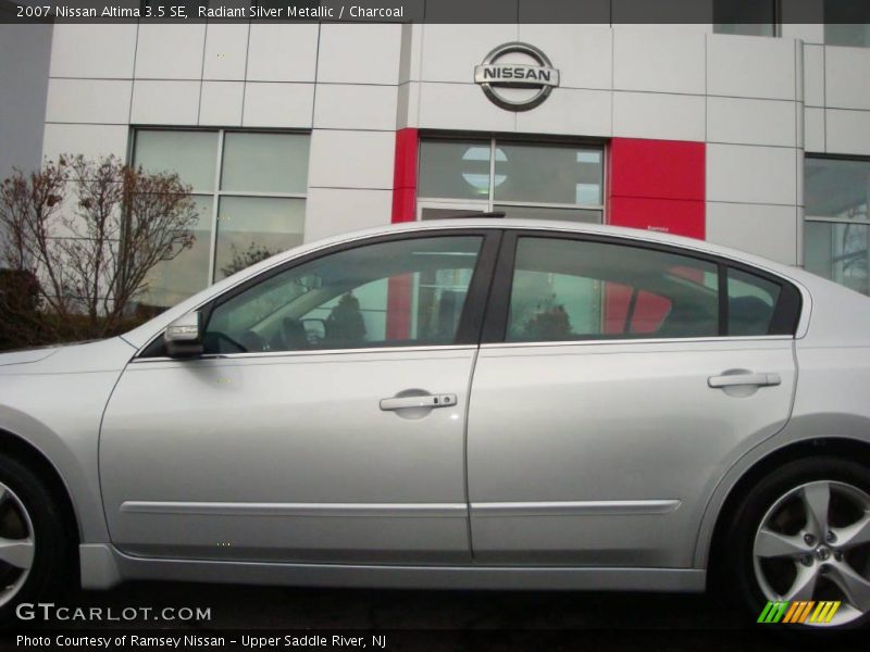 Radiant Silver Metallic / Charcoal 2007 Nissan Altima 3.5 SE