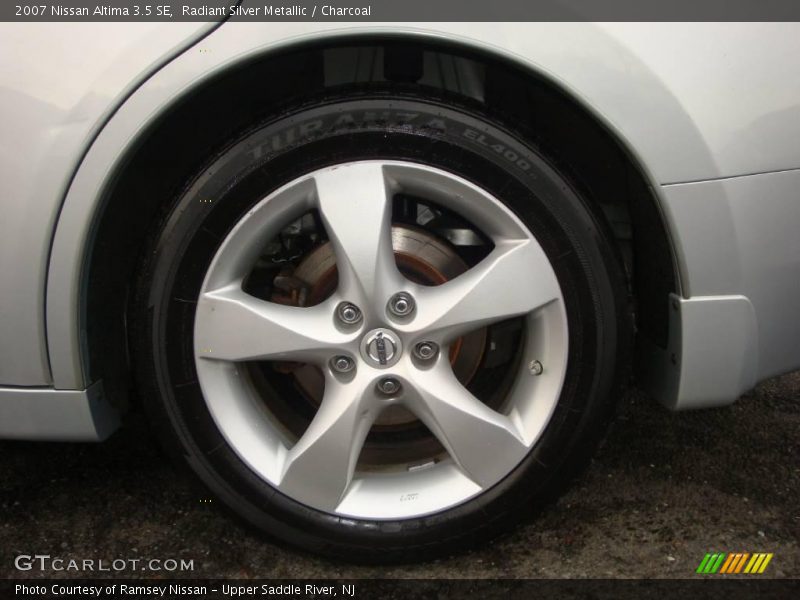 Radiant Silver Metallic / Charcoal 2007 Nissan Altima 3.5 SE