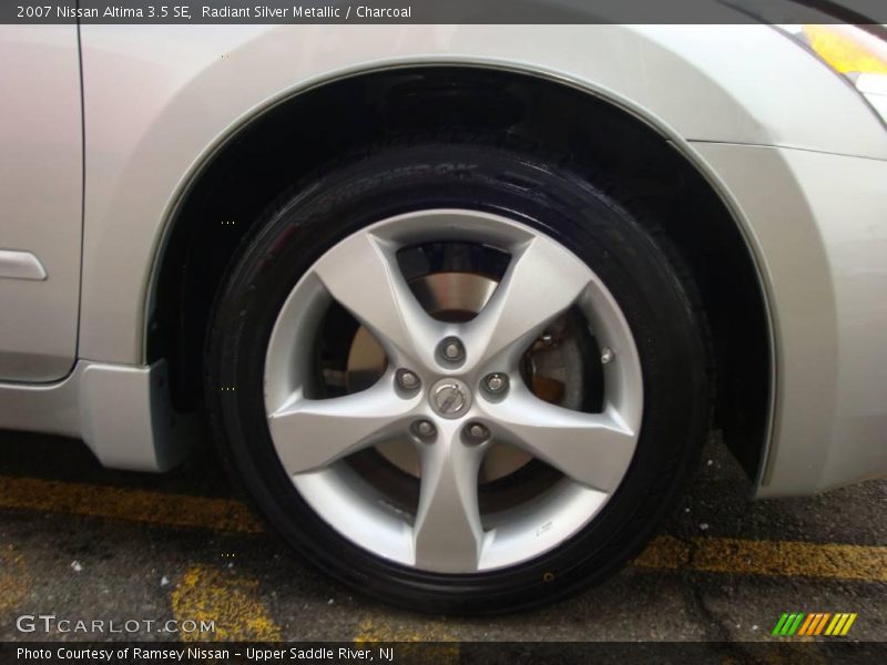 Radiant Silver Metallic / Charcoal 2007 Nissan Altima 3.5 SE