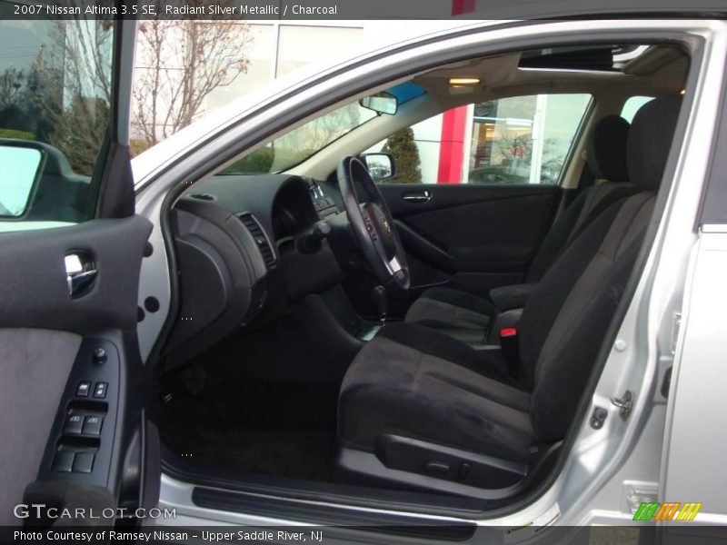 Radiant Silver Metallic / Charcoal 2007 Nissan Altima 3.5 SE