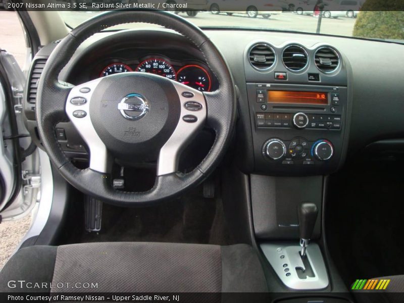 Radiant Silver Metallic / Charcoal 2007 Nissan Altima 3.5 SE