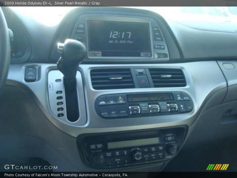Silver Pearl Metallic / Gray 2009 Honda Odyssey EX-L