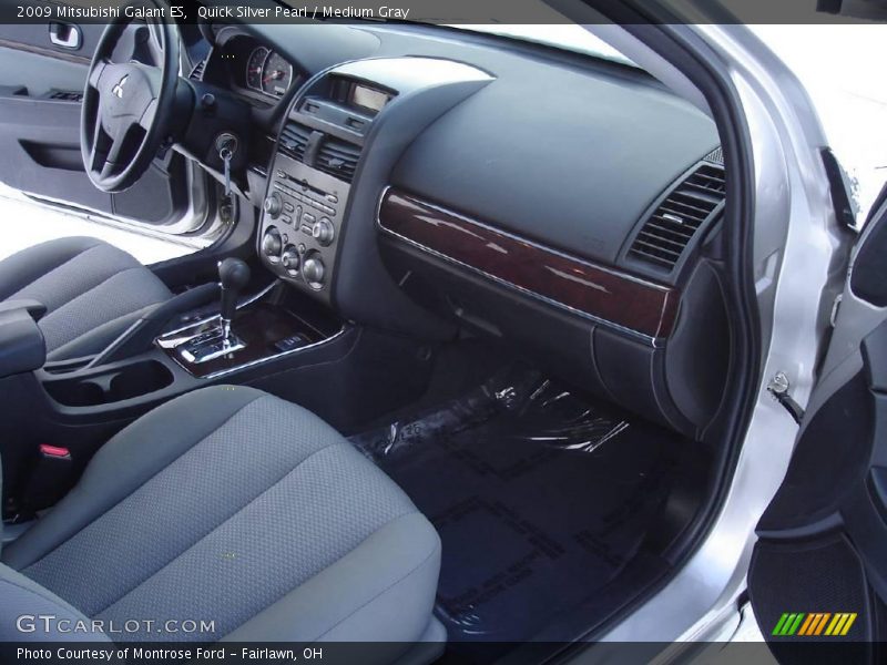 Quick Silver Pearl / Medium Gray 2009 Mitsubishi Galant ES