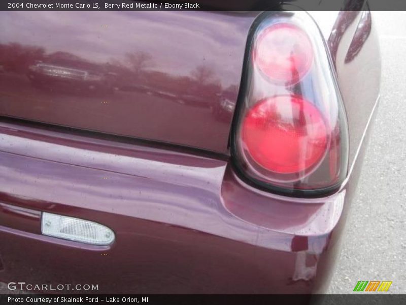 Berry Red Metallic / Ebony Black 2004 Chevrolet Monte Carlo LS