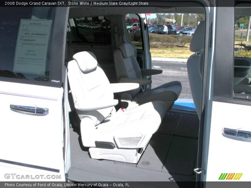 Stone White / Medium Slate Gray/Light Shale 2008 Dodge Grand Caravan SXT