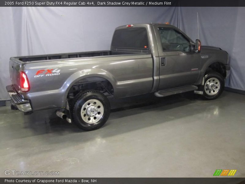 Dark Shadow Grey Metallic / Medium Flint 2005 Ford F250 Super Duty FX4 Regular Cab 4x4