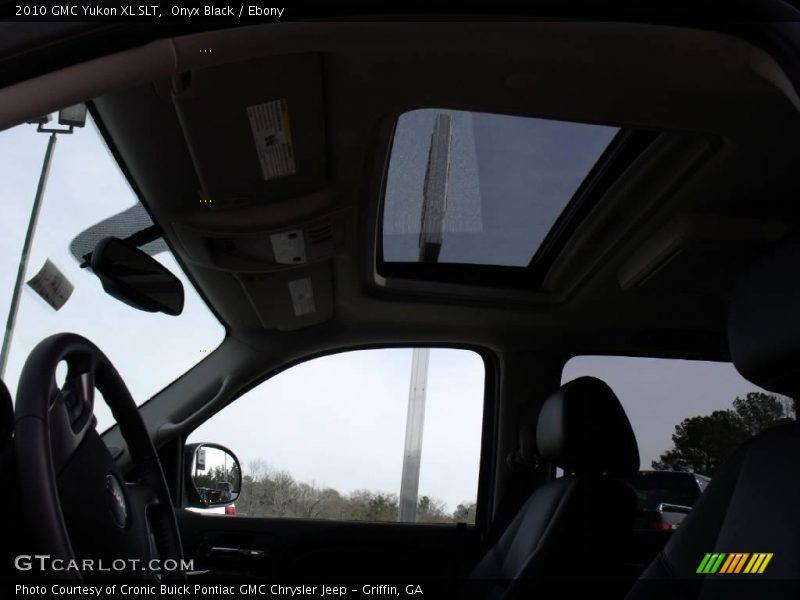 Onyx Black / Ebony 2010 GMC Yukon XL SLT