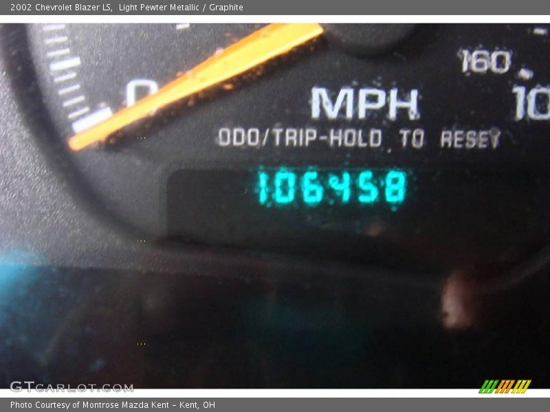 Light Pewter Metallic / Graphite 2002 Chevrolet Blazer LS