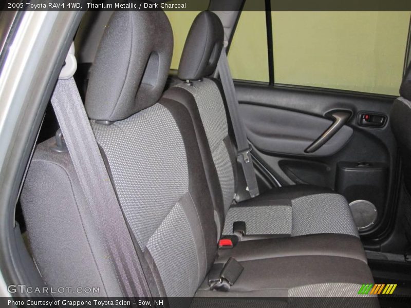 Titanium Metallic / Dark Charcoal 2005 Toyota RAV4 4WD