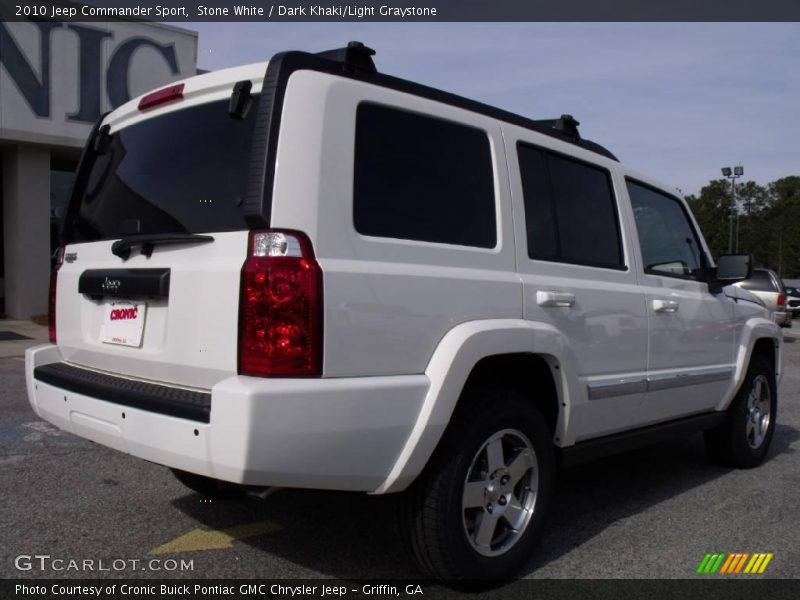 Stone White / Dark Khaki/Light Graystone 2010 Jeep Commander Sport