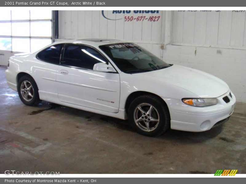 Arctic White / Black 2001 Pontiac Grand Prix GT Coupe