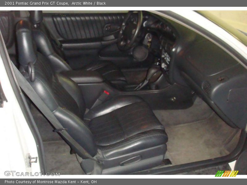 Arctic White / Black 2001 Pontiac Grand Prix GT Coupe