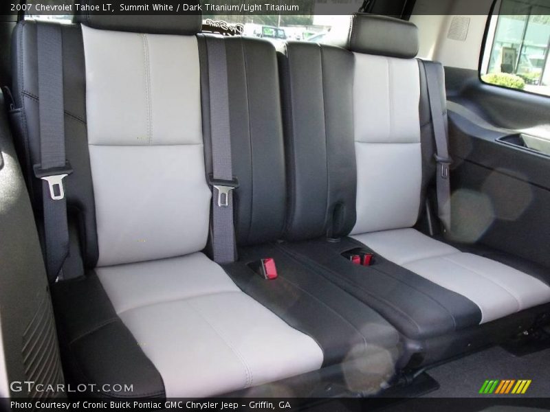 Summit White / Dark Titanium/Light Titanium 2007 Chevrolet Tahoe LT