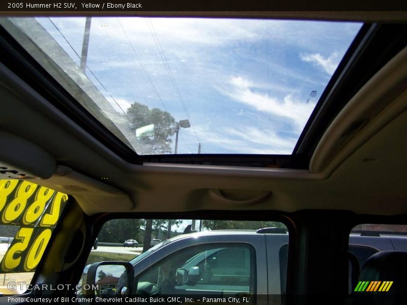 Yellow / Ebony Black 2005 Hummer H2 SUV