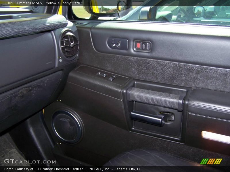 Yellow / Ebony Black 2005 Hummer H2 SUV