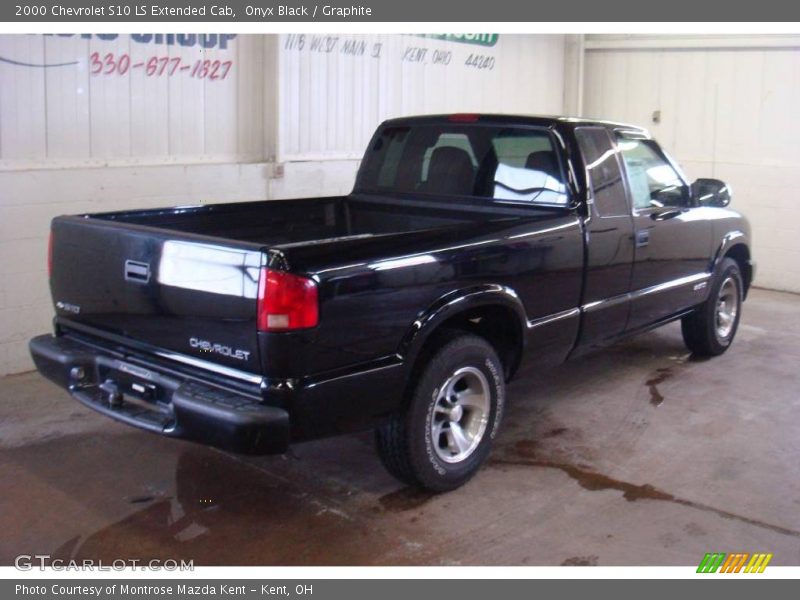 Onyx Black / Graphite 2000 Chevrolet S10 LS Extended Cab