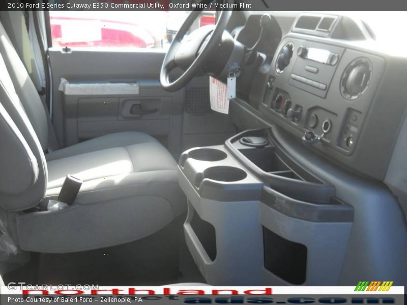 Oxford White / Medium Flint 2010 Ford E Series Cutaway E350 Commercial Utility