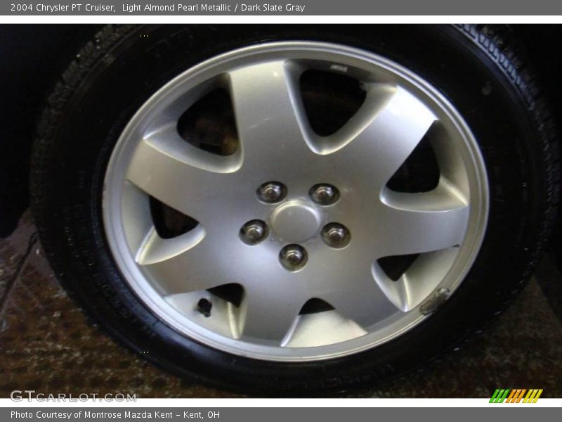 Light Almond Pearl Metallic / Dark Slate Gray 2004 Chrysler PT Cruiser