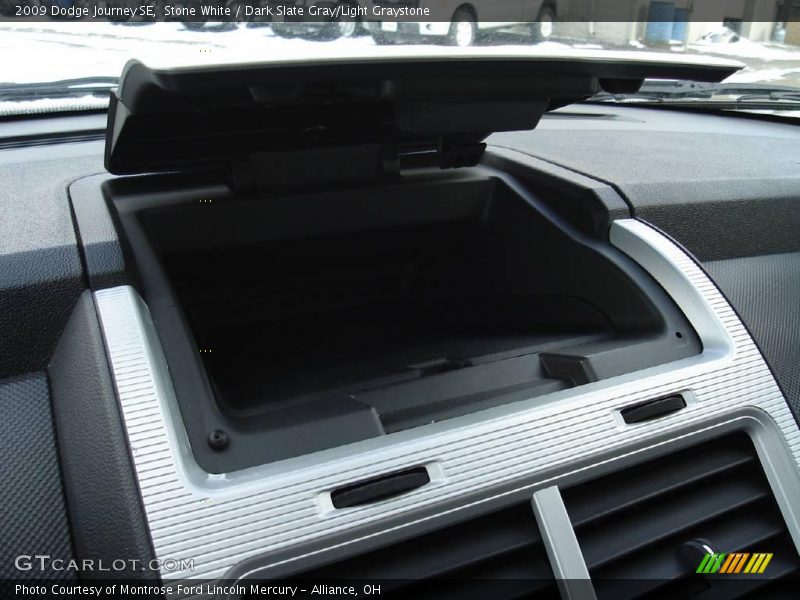 Stone White / Dark Slate Gray/Light Graystone 2009 Dodge Journey SE