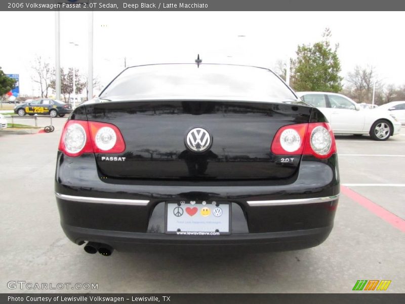 Deep Black / Latte Macchiato 2006 Volkswagen Passat 2.0T Sedan