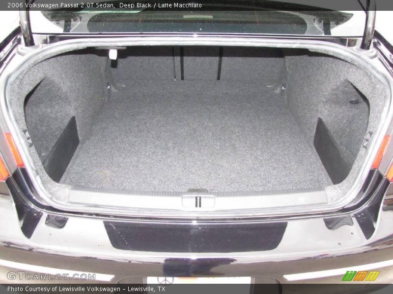 Deep Black / Latte Macchiato 2006 Volkswagen Passat 2.0T Sedan