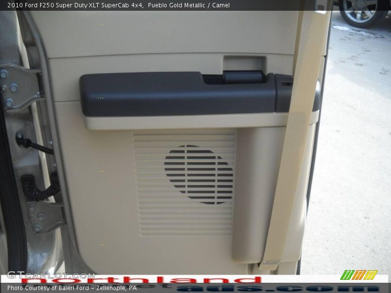 Pueblo Gold Metallic / Camel 2010 Ford F250 Super Duty XLT SuperCab 4x4