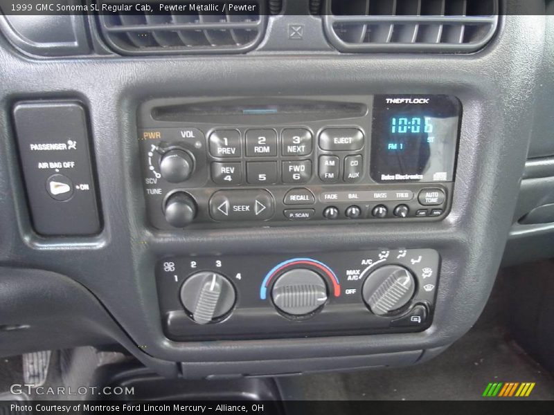 Pewter Metallic / Pewter 1999 GMC Sonoma SL Regular Cab