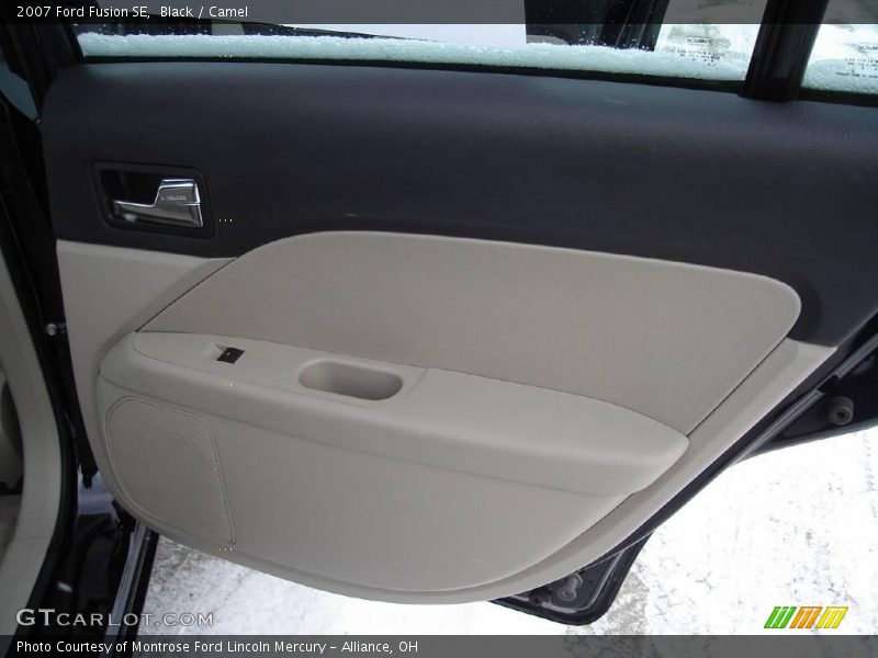 Black / Camel 2007 Ford Fusion SE