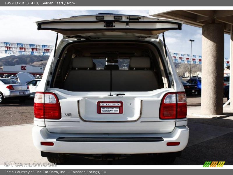 Golden Pearl / Ivory 1999 Lexus LX 470