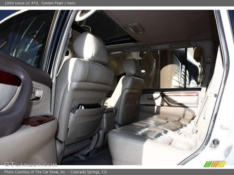 Golden Pearl / Ivory 1999 Lexus LX 470