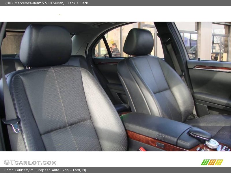 Black / Black 2007 Mercedes-Benz S 550 Sedan