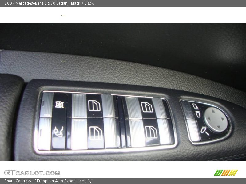 Black / Black 2007 Mercedes-Benz S 550 Sedan